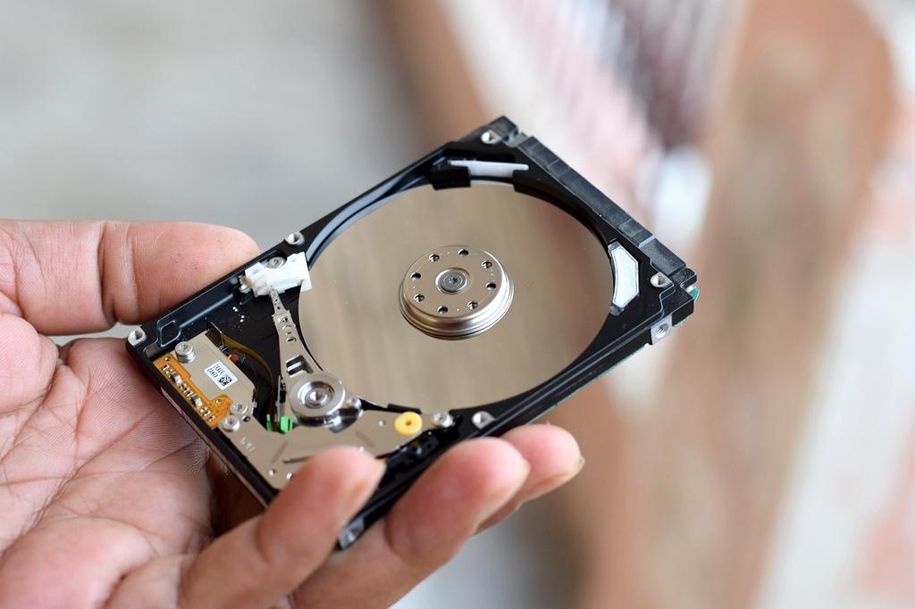 John Smith, Lead Storage Engineer